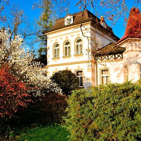 Hotel Zamecek Na Celadne Čeladná Eksteriør bilde